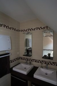 לפנני שימוש בתעלת אור