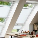 וילון הצללה עם קפלים