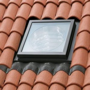 מאמר חלון גג / סקיילייט