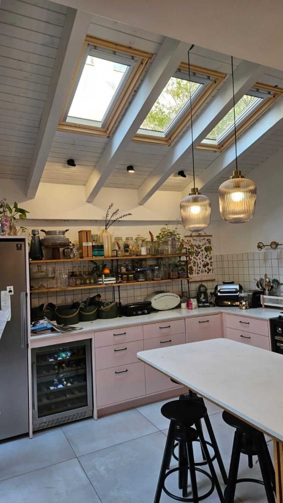 חלונות VELUX צמודים